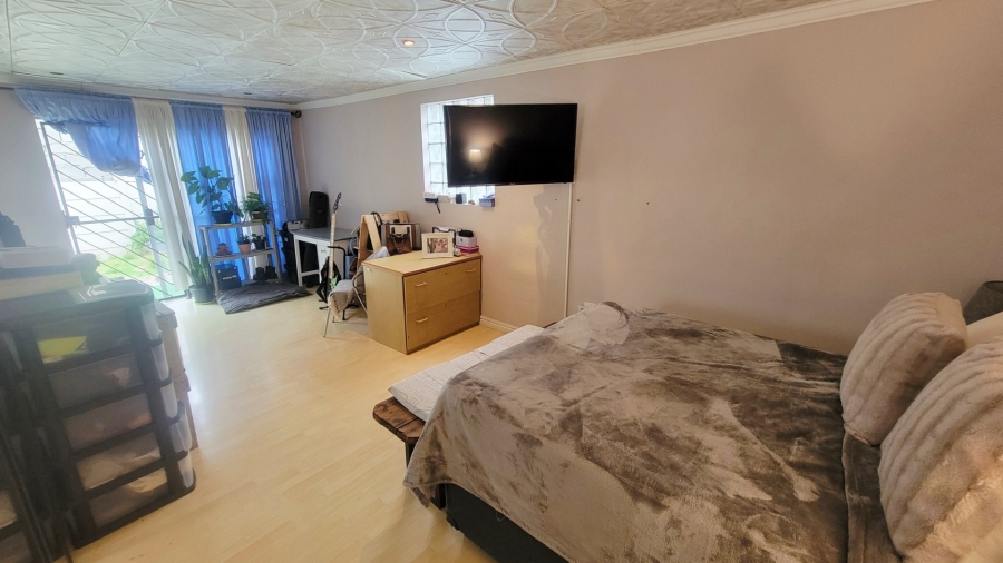 3 Bedroom Property for Sale in Strandfontein Western Cape